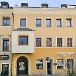 Rynek Heartbeat By Bookinghost *